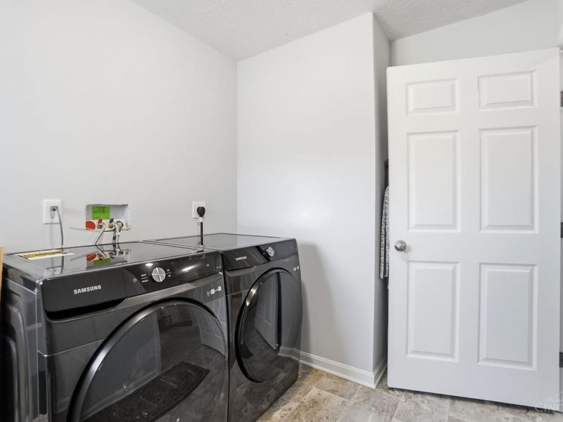 2244 Pine Valley Drive, Hamilton, OH 45013 Photo 41