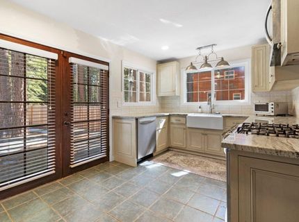 1251 Tata, South Lake Tahoe, CA 96150 Photo