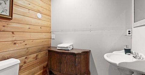 1251 Tata, South Lake Tahoe, CA 96150 Photo