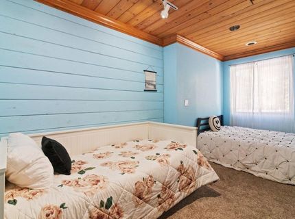 1251 Tata, South Lake Tahoe, CA 96150 Photo