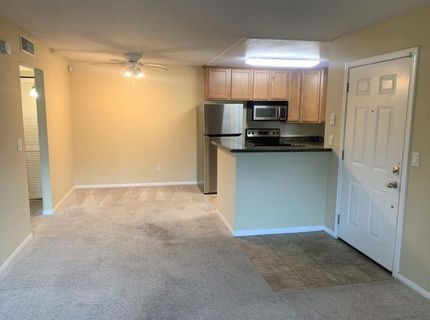 3715 Tallyho Dr #117, Unit 117, Sacramento, CA 95826 Photo