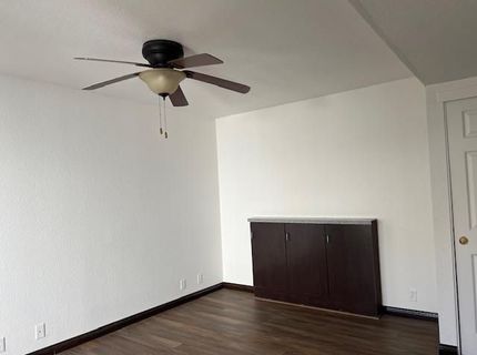 80 Petrilli Cir, Sacramento, CA 95822 Photo