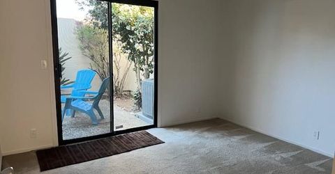 80 Petrilli Cir, Sacramento, CA 95822 Photo