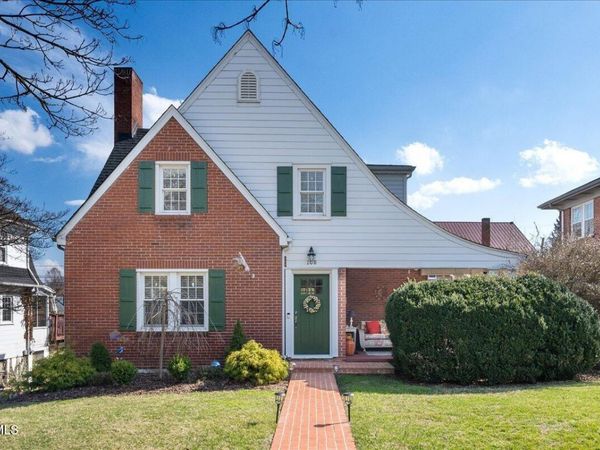 108 West Valley Street, Abingdon, VA 24210