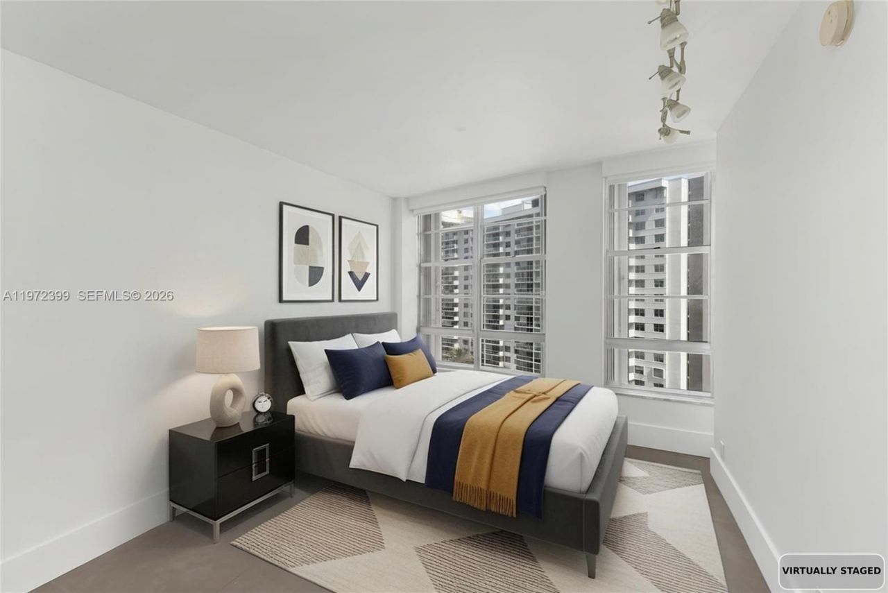 5660 Collins Ave, Unit 11B, Miami Beach, FL 33140 Photo