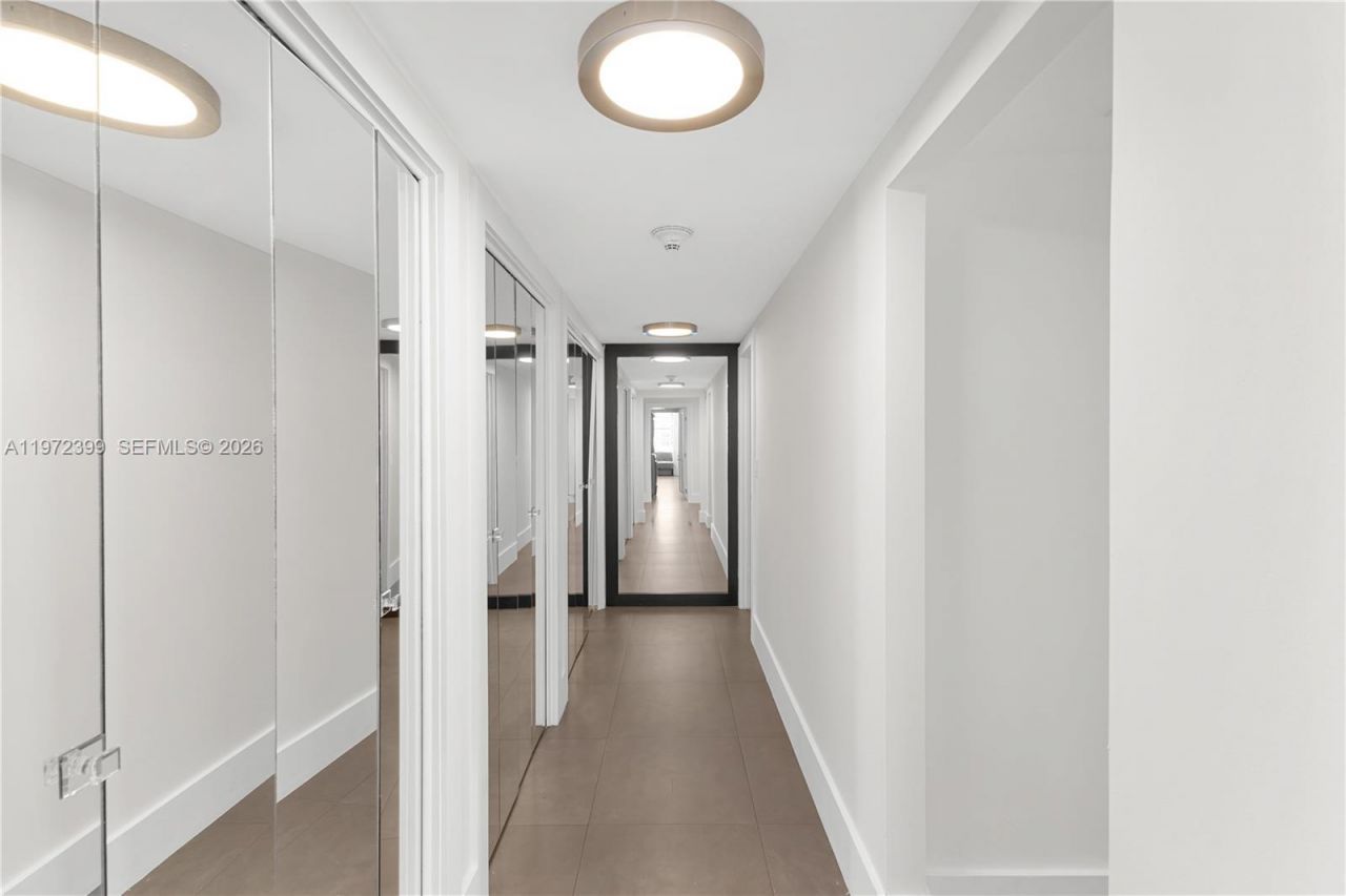 5660 Collins Ave, Unit 11B, Miami Beach, FL 33140 Photo