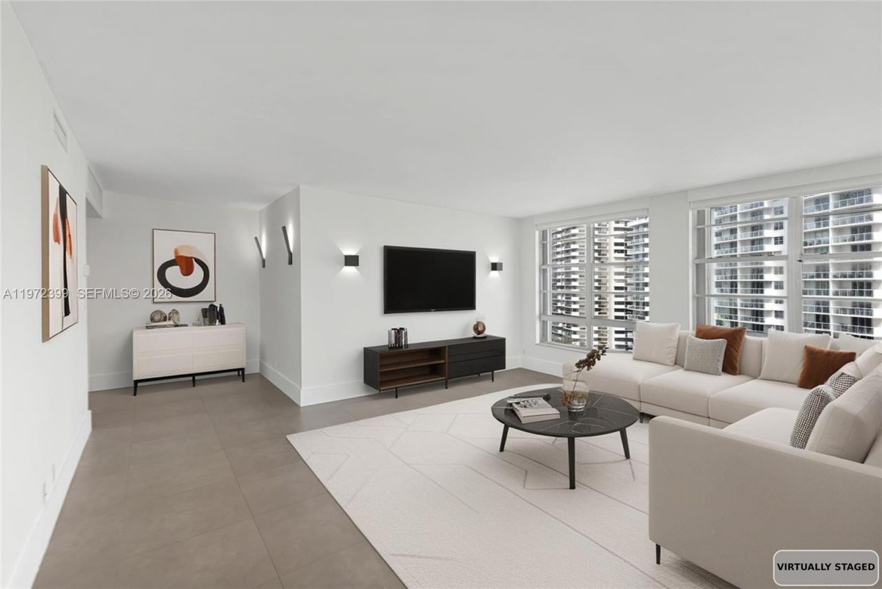 5660 Collins Ave, Unit 11B, Miami Beach, FL 33140 Photo