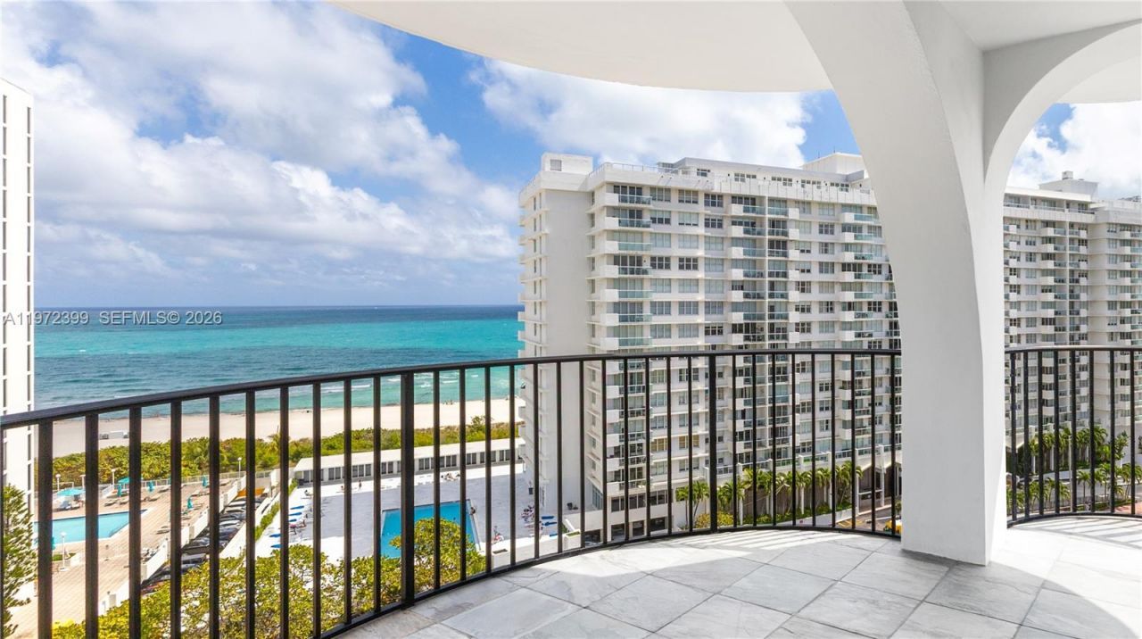 5660 Collins Ave, Unit 11B, Miami Beach, FL 33140 Photo