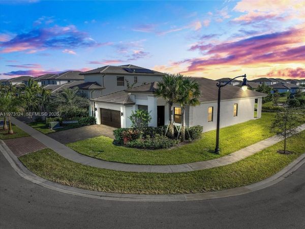 17564 SW 41st St , Miramar, FL 33029