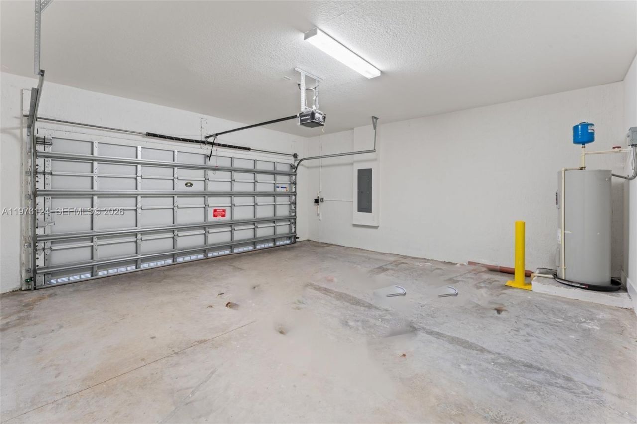 17564 SW 41st St , Miramar, FL 33029 Photo