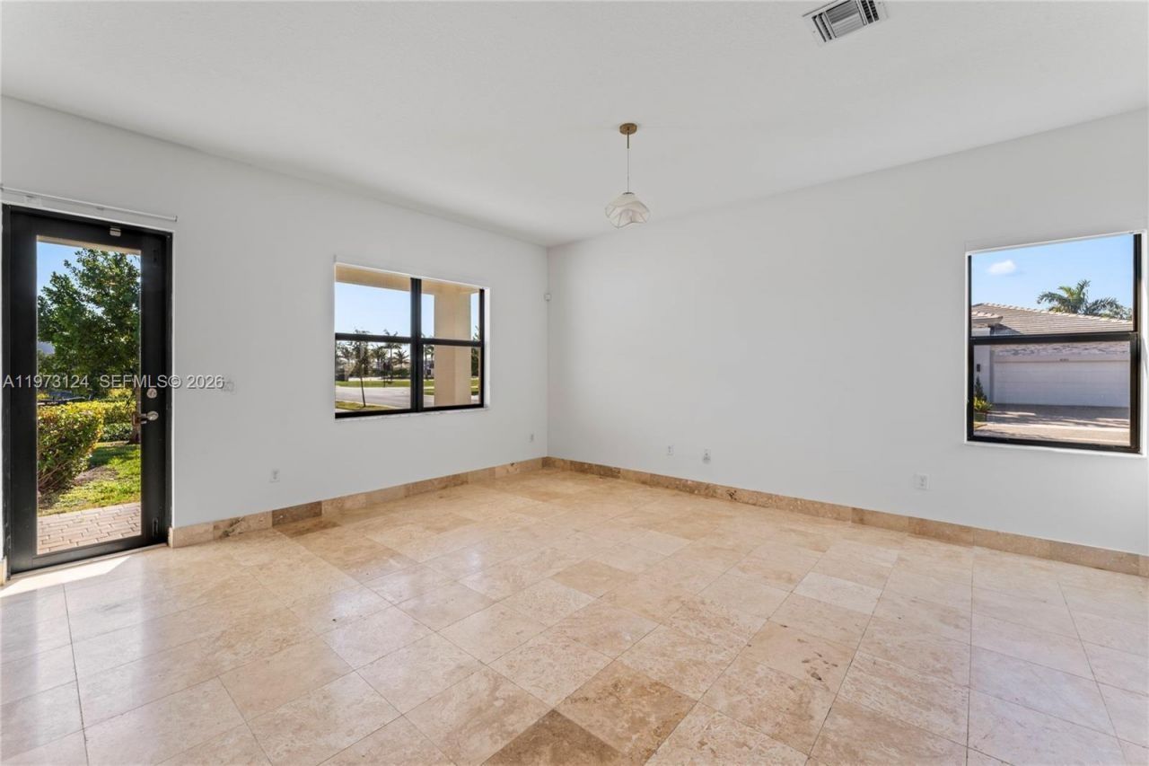 17564 SW 41st St , Miramar, FL 33029 Photo