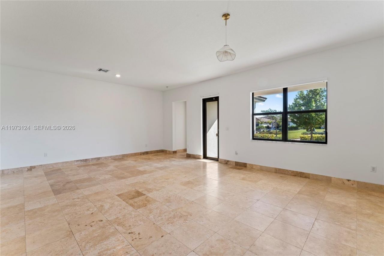 17564 SW 41st St , Miramar, FL 33029 Photo