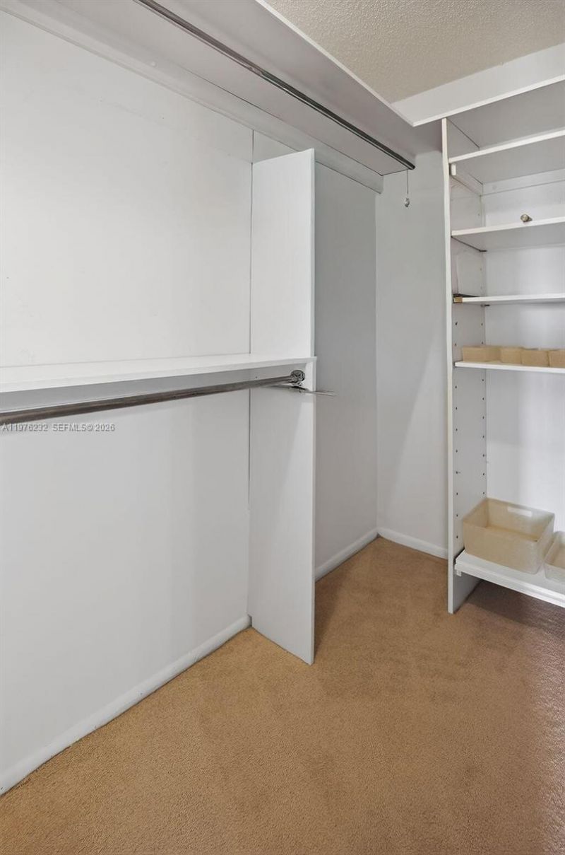 300 Diplomat Pkwy , Unit 601, Hallandale Beach, FL 33009 Photo