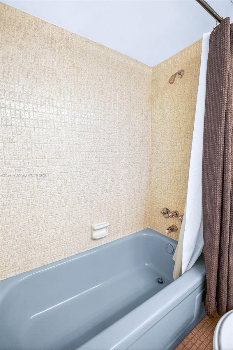 300 Diplomat Pkwy , Unit 601, Hallandale Beach, FL 33009 Photo