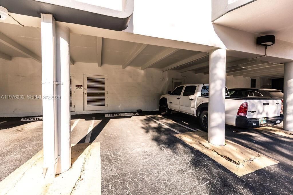 300 Diplomat Pkwy , Unit 601, Hallandale Beach, FL 33009 Photo