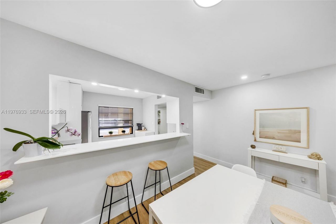 130 S Cypress Rd, Unit 612, Pompano Beach, FL 33060 Photo