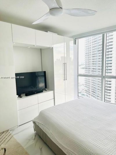 1750 N Bayshore Dr, Unit 2302, Miami, FL 33132 Photo