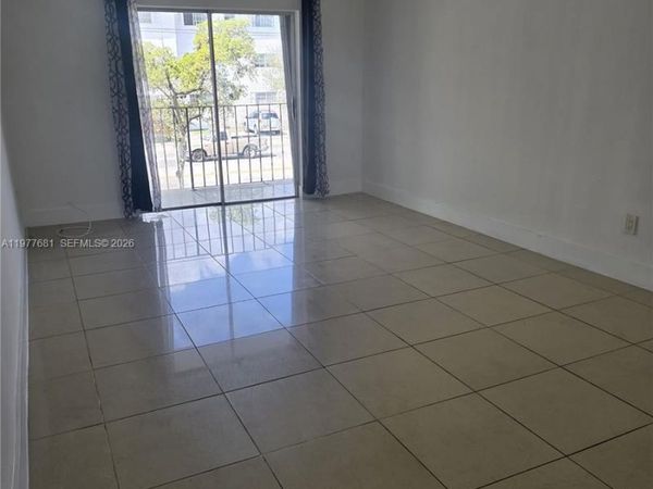 13725 NE 6th Ave , Unit 203, North Miami, FL 33161