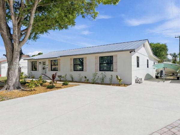 403 Daly Dr , Jupiter, FL 33458
