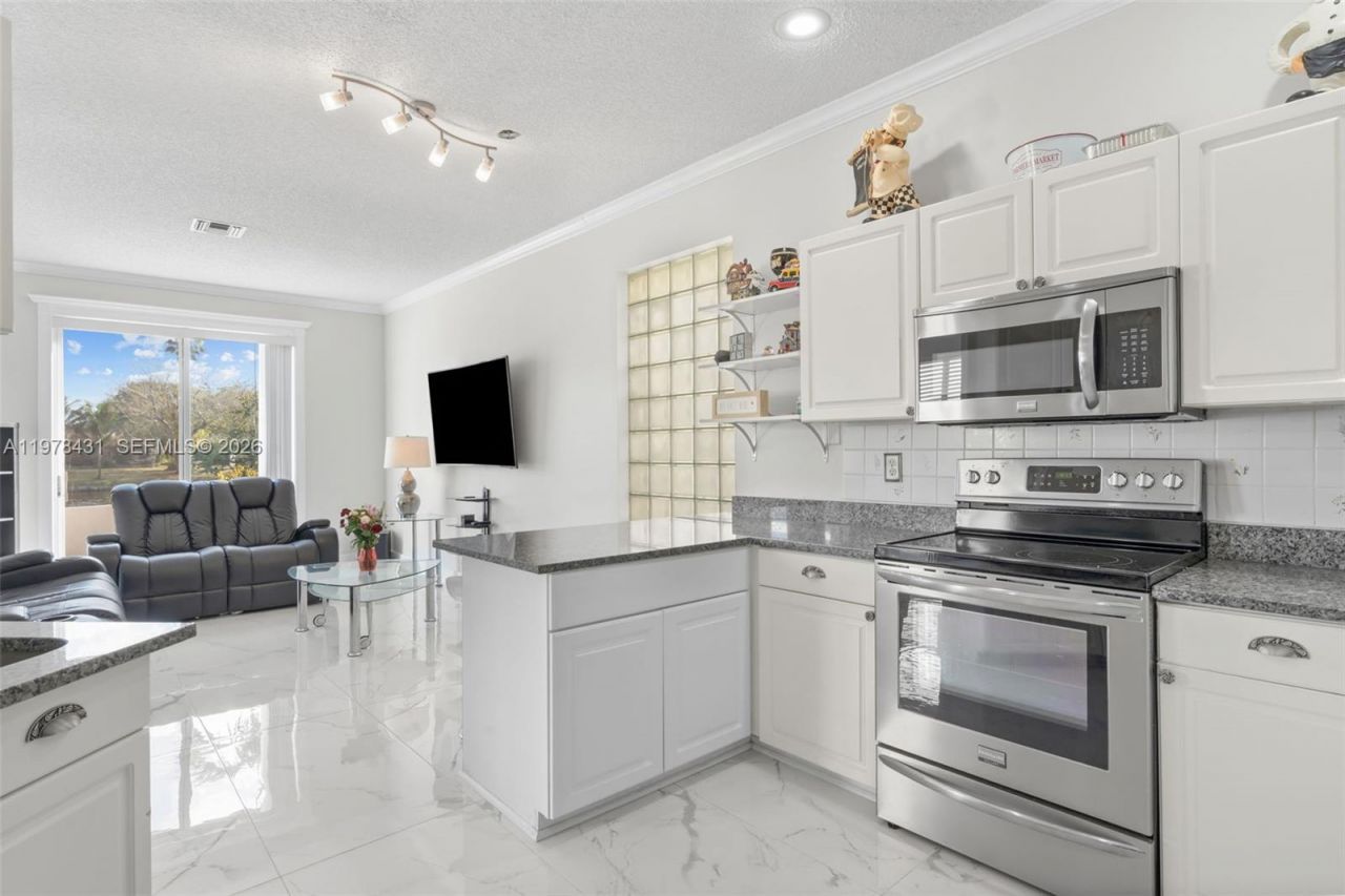 9838 NW 1st Mnr , Coral Springs, FL 33071 Photo