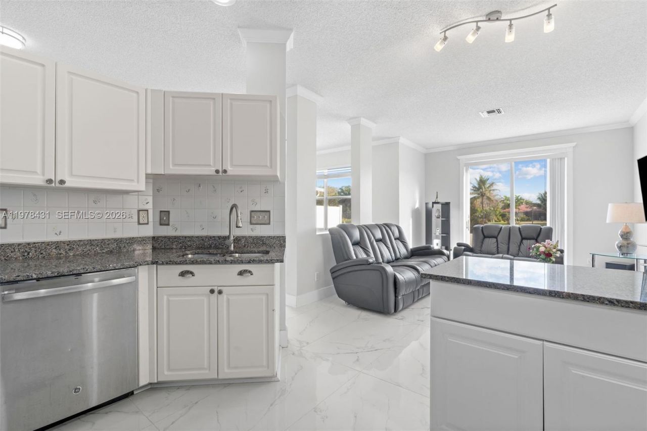 9838 NW 1st Mnr , Coral Springs, FL 33071 Photo