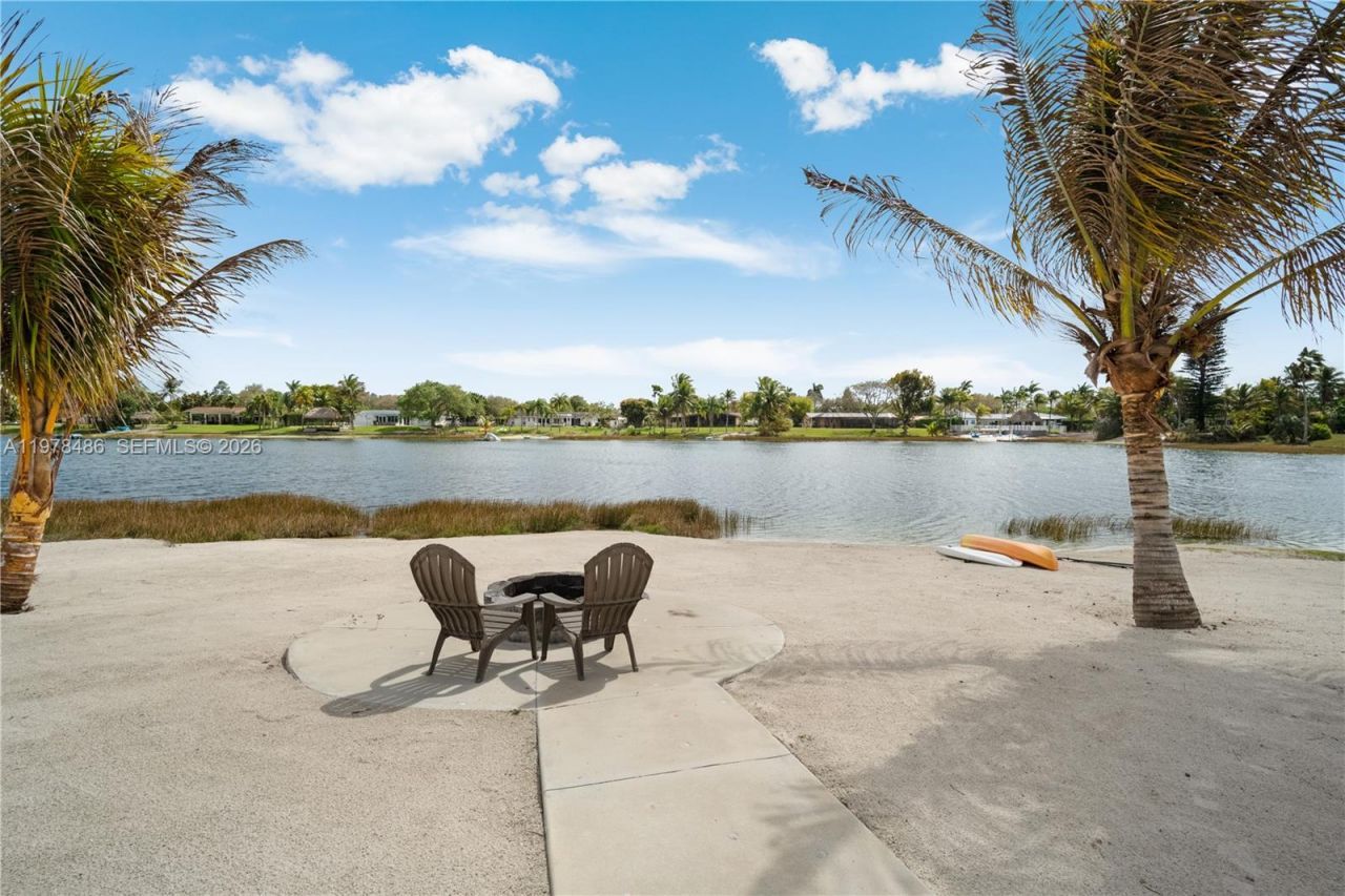 11012 SW 117th St , Miami, FL 33176 Photo