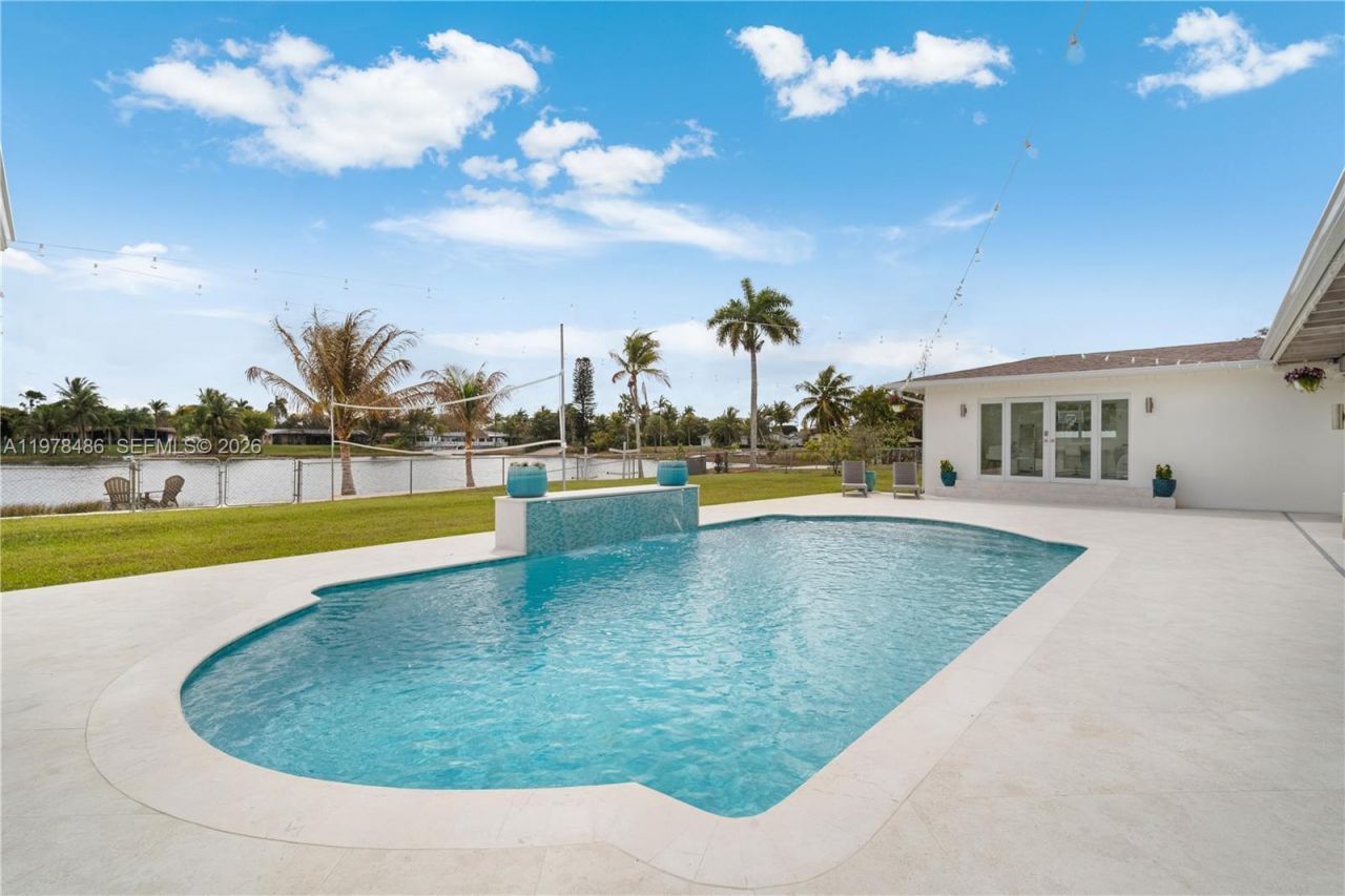 11012 SW 117th St , Miami, FL 33176 Photo