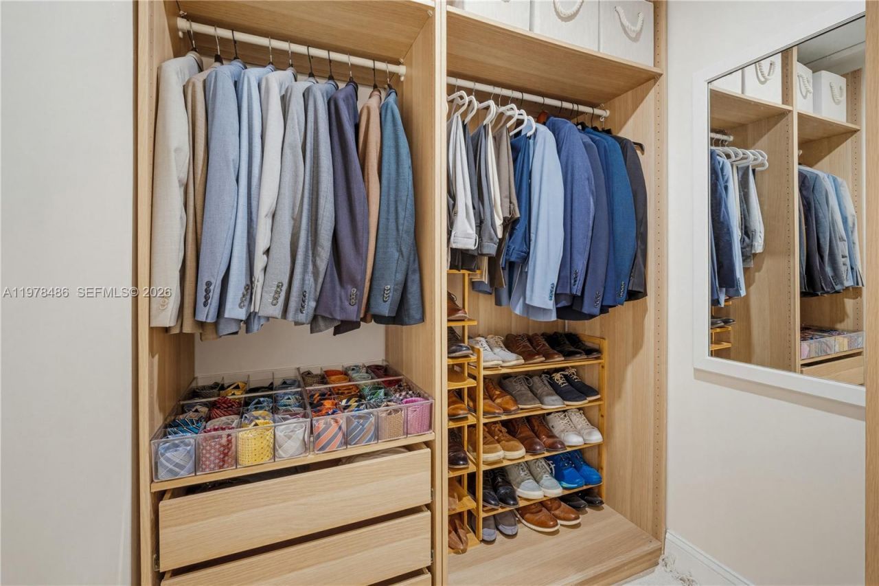 11012 SW 117th St , Miami, FL 33176 Photo