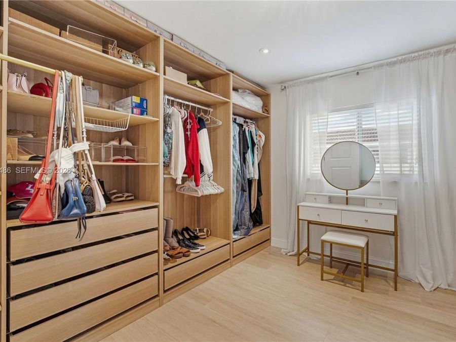 Property Image 68