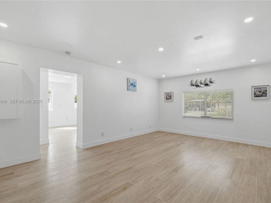 Property Image 81