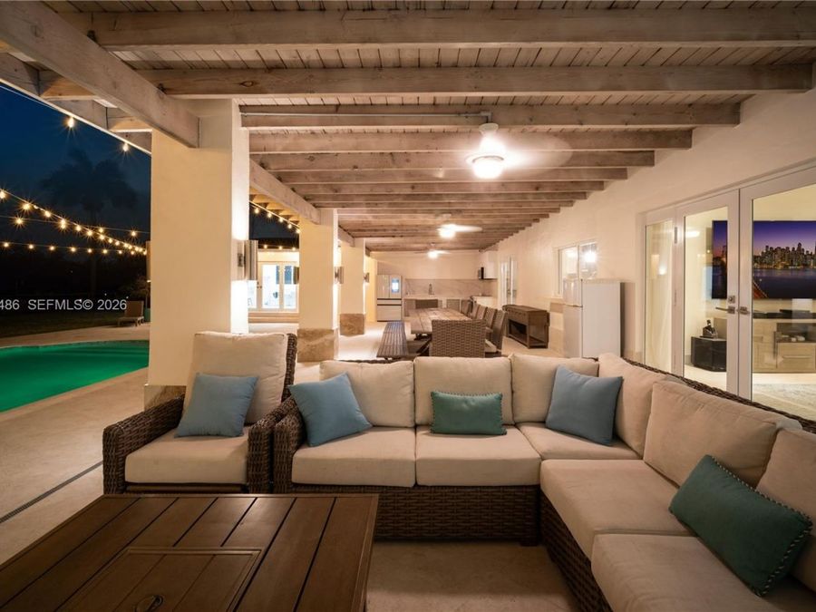 Property Image 95