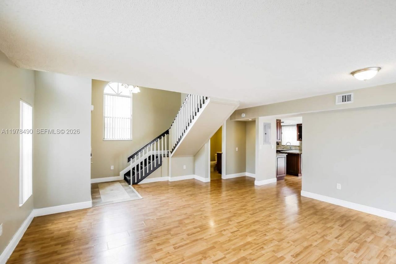 Please Call For Address, Miami, FL 33182 Photo