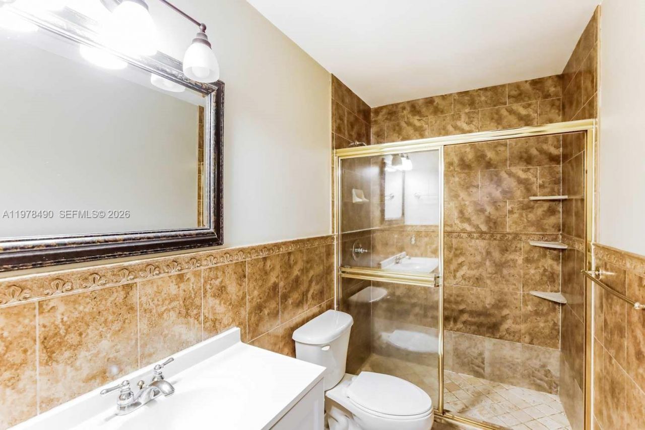 Please Call For Address, Miami, FL 33182 Photo