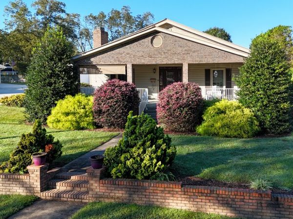 5474 Vickery Street, Lavonia, GA 30553