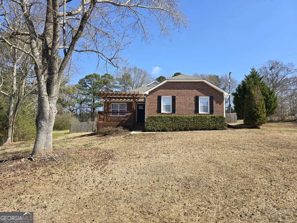 125 Planters Walk, Locust Grove, GA 30248