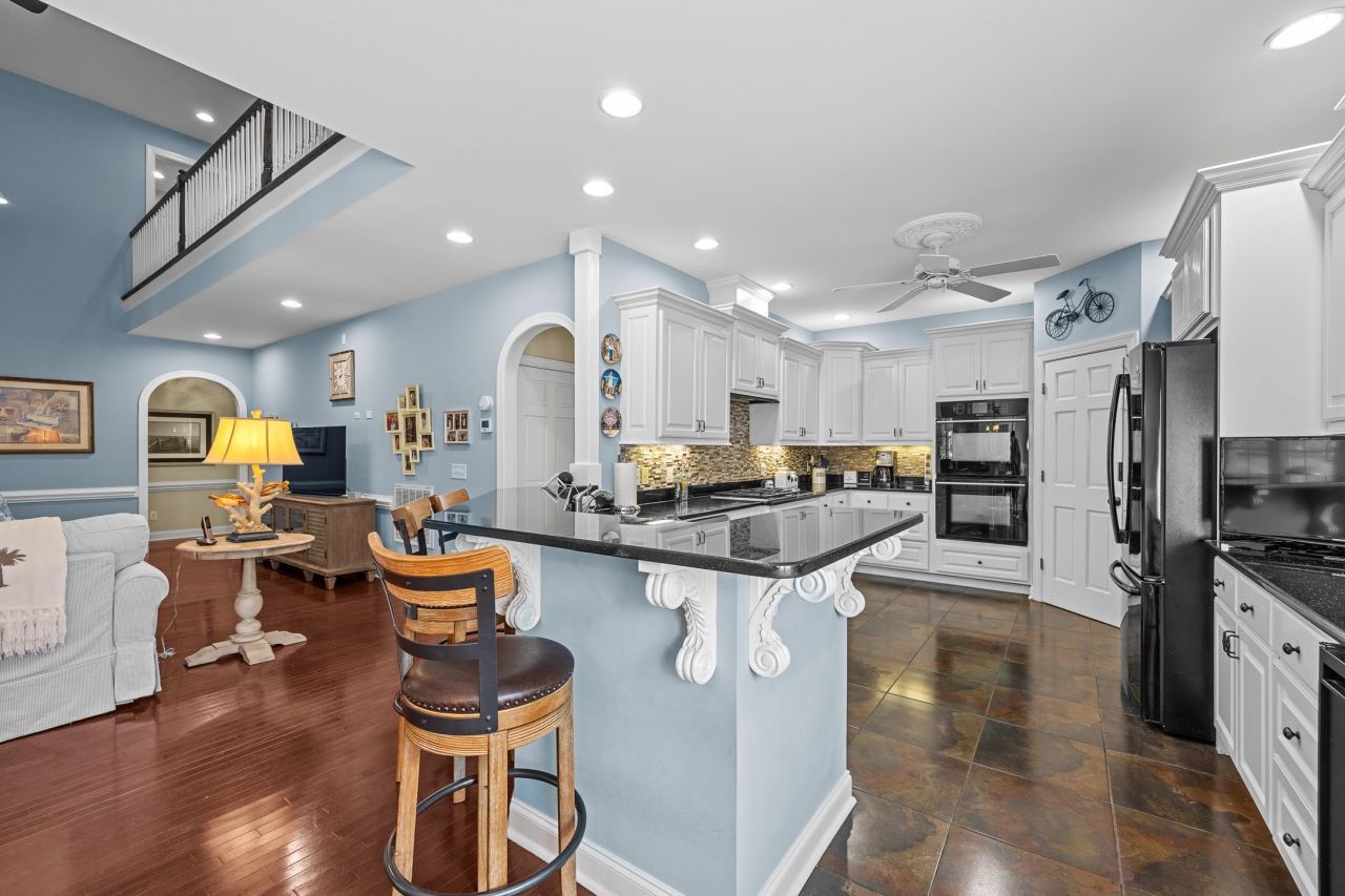 504 Sea Vista Ln. Photo 14