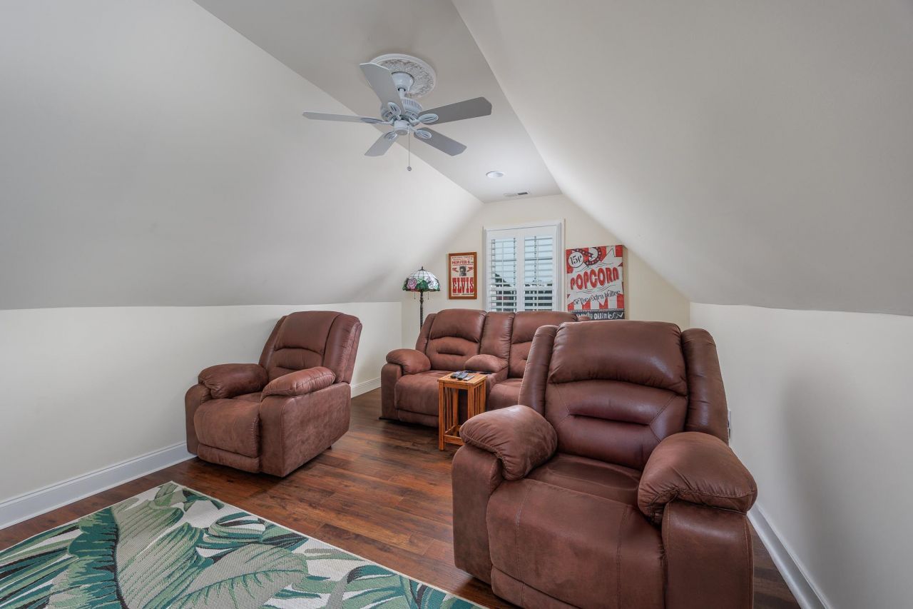 504 Sea Vista Ln. Photo 25