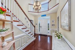 504 Sea Vista Ln. photo 4