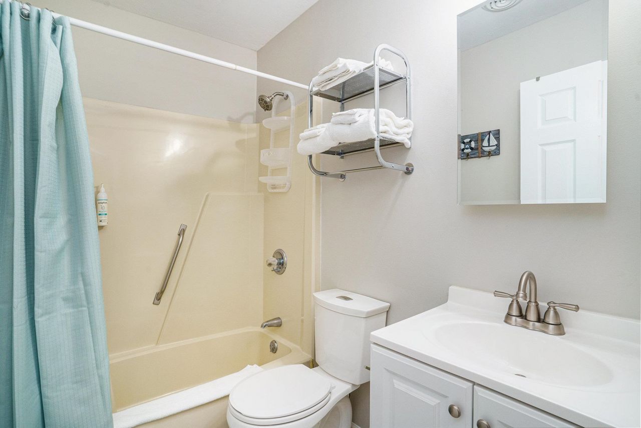 2001 N Ocean Blvd. Photo 20