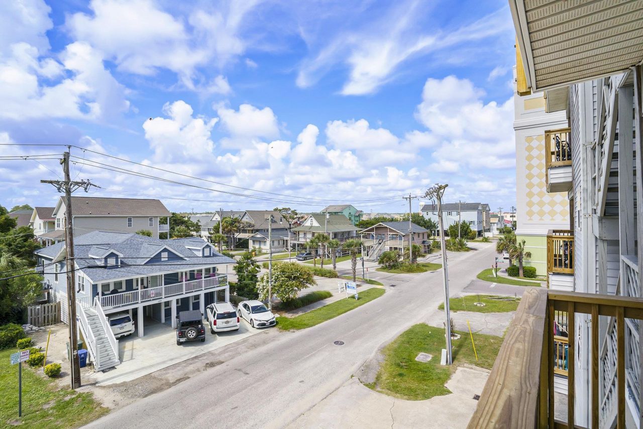 2001 N Ocean Blvd. Photo 25