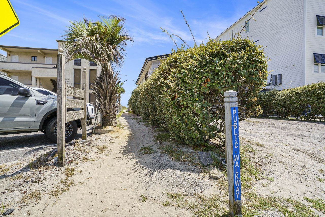 2001 N Ocean Blvd. Photo 29