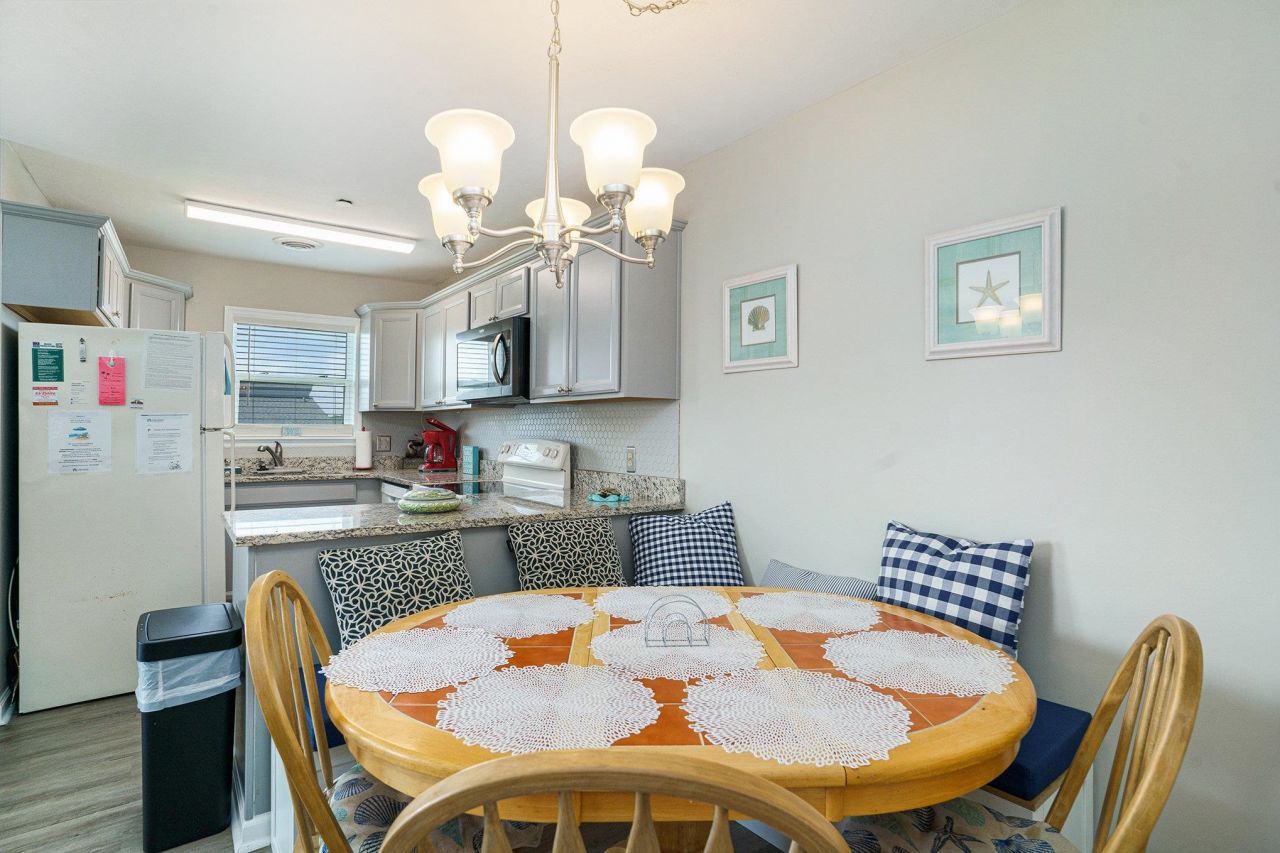 2001 N Ocean Blvd. Photo 8