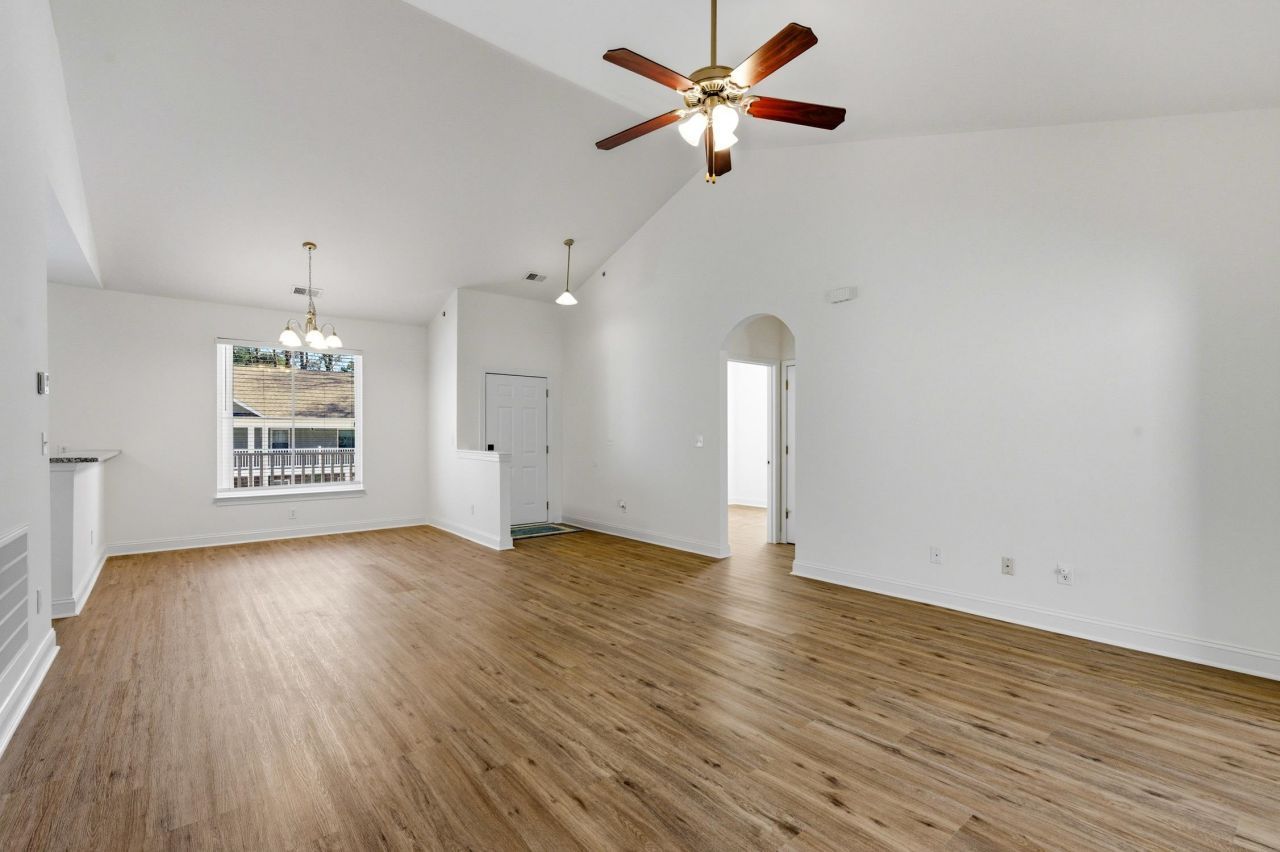 50 Turning Stone Blvd. Photo 4