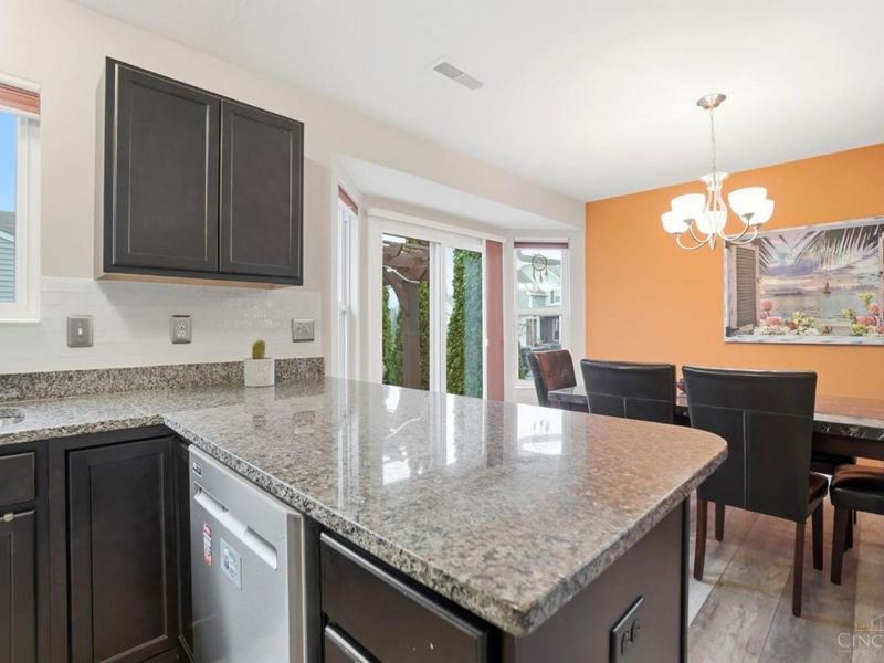 4264 Hunting Hawk Drive, Turtle Creek Twp, OH 45036 Photo 15