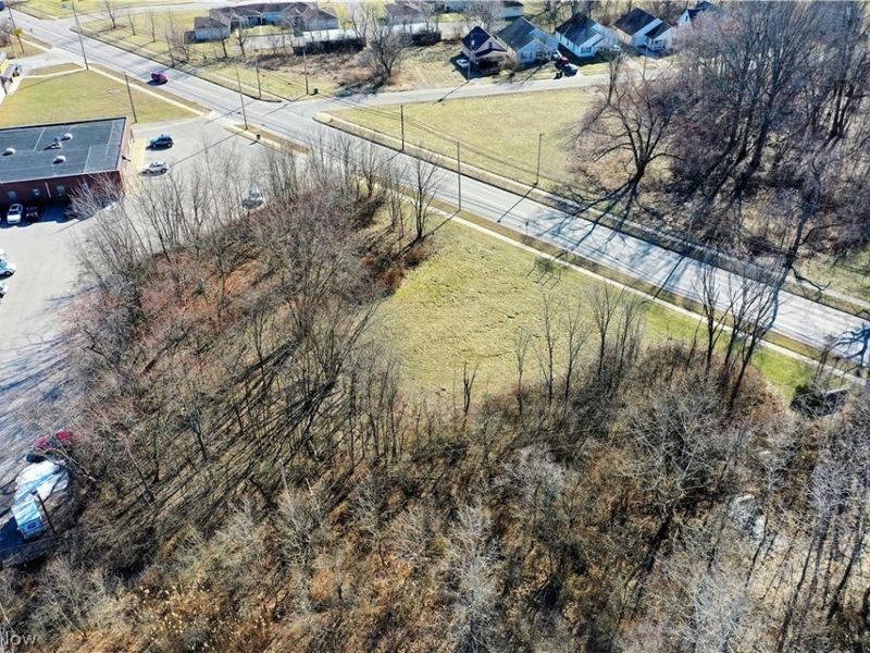 Niles Road, Warren, OH 44444 Photo 10