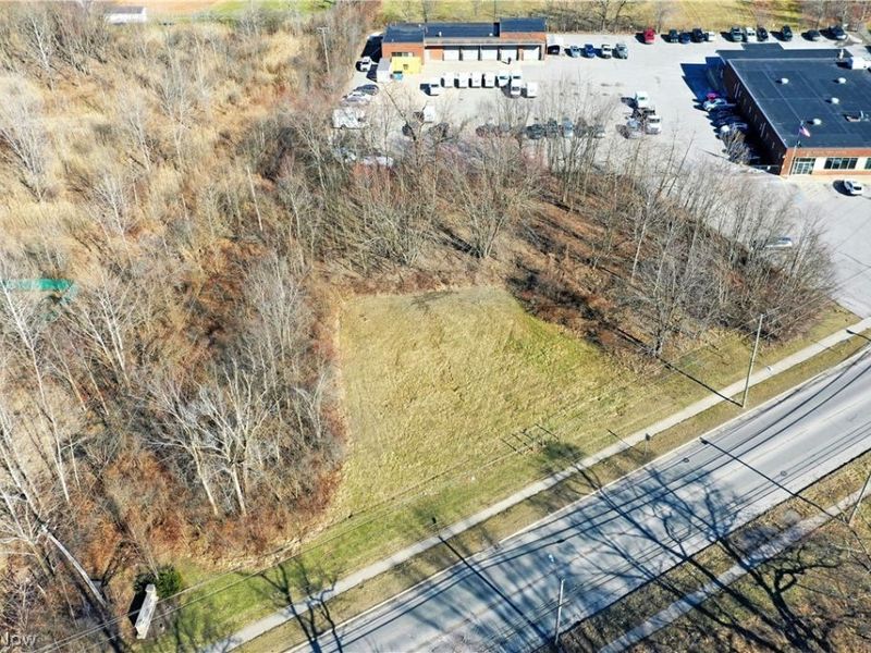 Niles Road, Warren, OH 44444 Photo 9