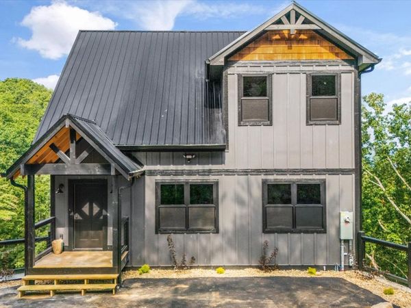 3414 Sugar Maple Loop Rd, Sevierville, TN 37862