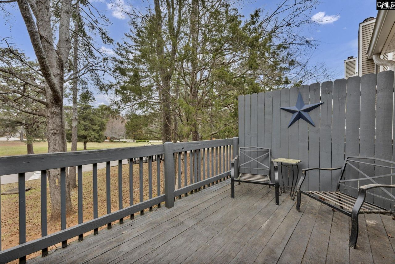 300 Outrigger Lane Photo 16