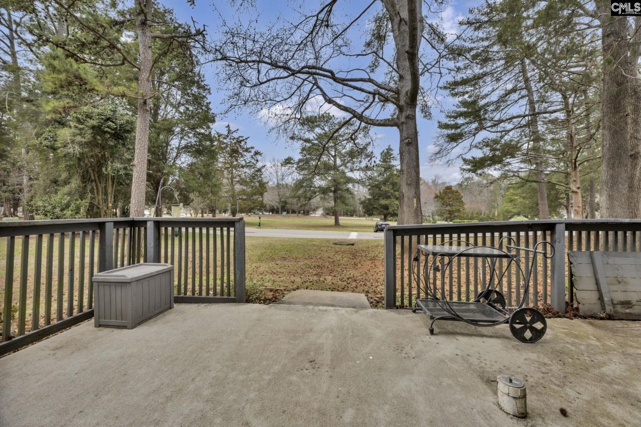 300 Outrigger Lane Photo 32