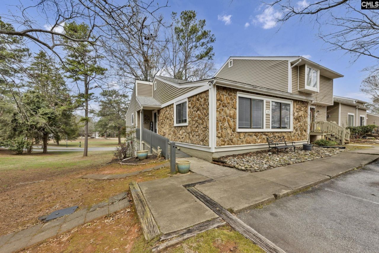 300 Outrigger Lane Photo 38